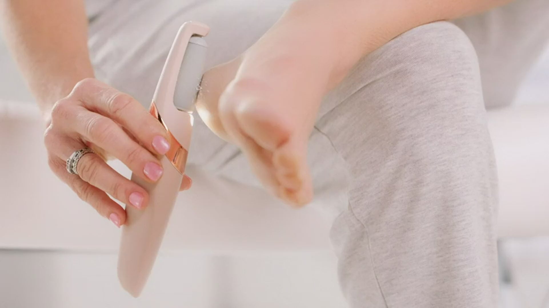 Electric Pedicure Foot File Callus Remover